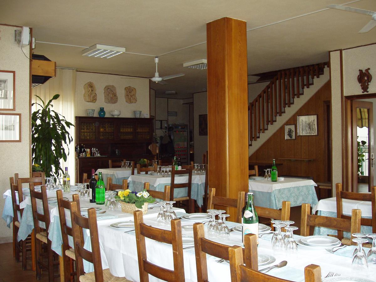 Albergo Ristorante Taverna Dalla "Lisina" Sansepolcro Bagian luar foto