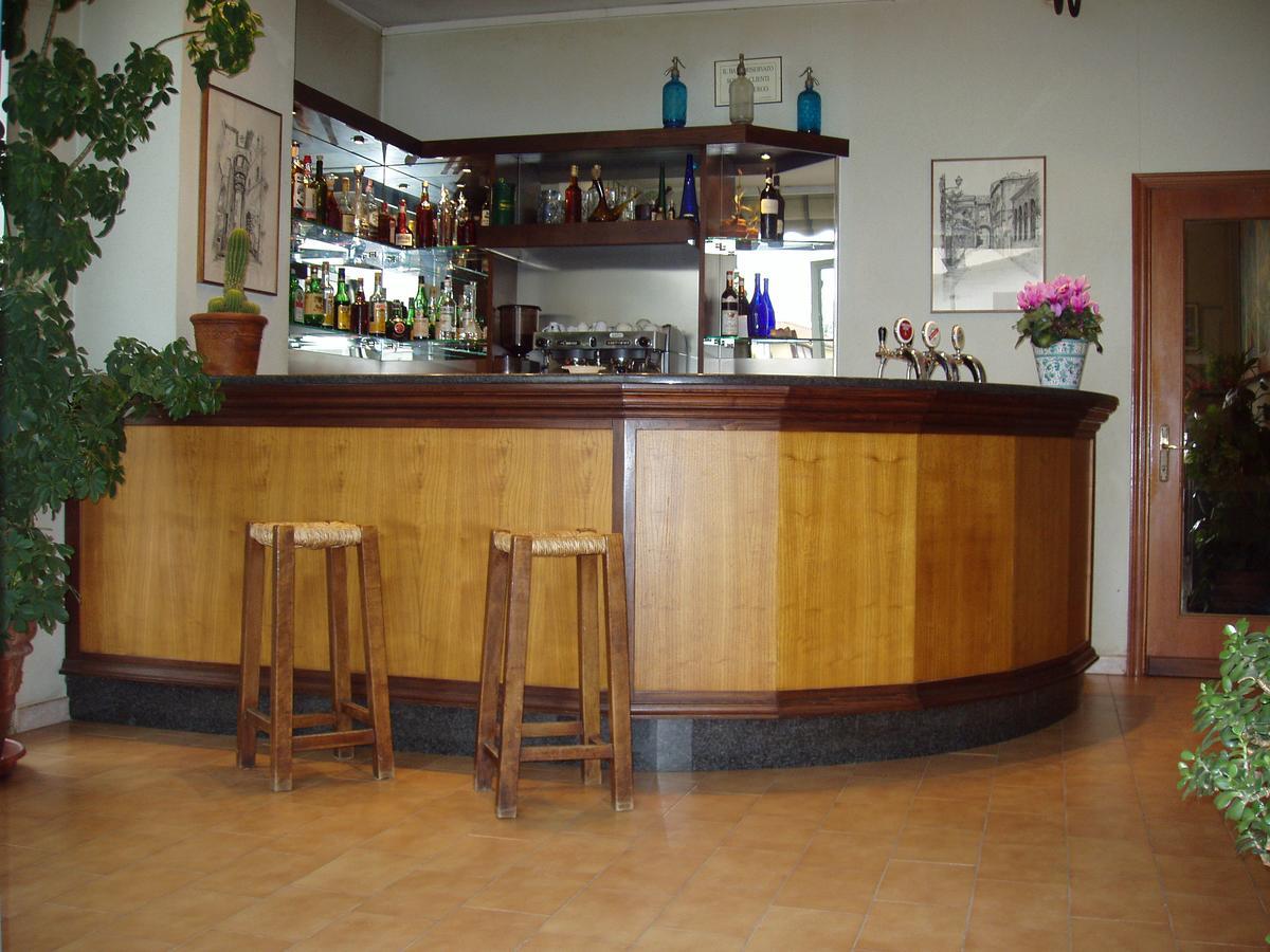 Albergo Ristorante Taverna Dalla "Lisina" Sansepolcro Bagian luar foto